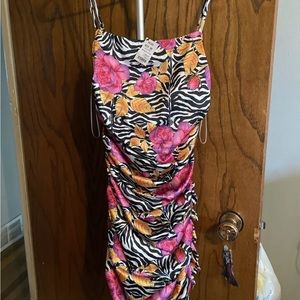 NWT AKIRA SZ M TROPICAL FLORAL BODYCON DRESS